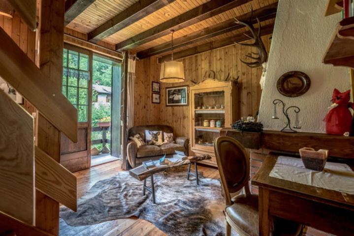 Vila Chalet Silenthia Lenzumo di Concei Exteriér fotografie